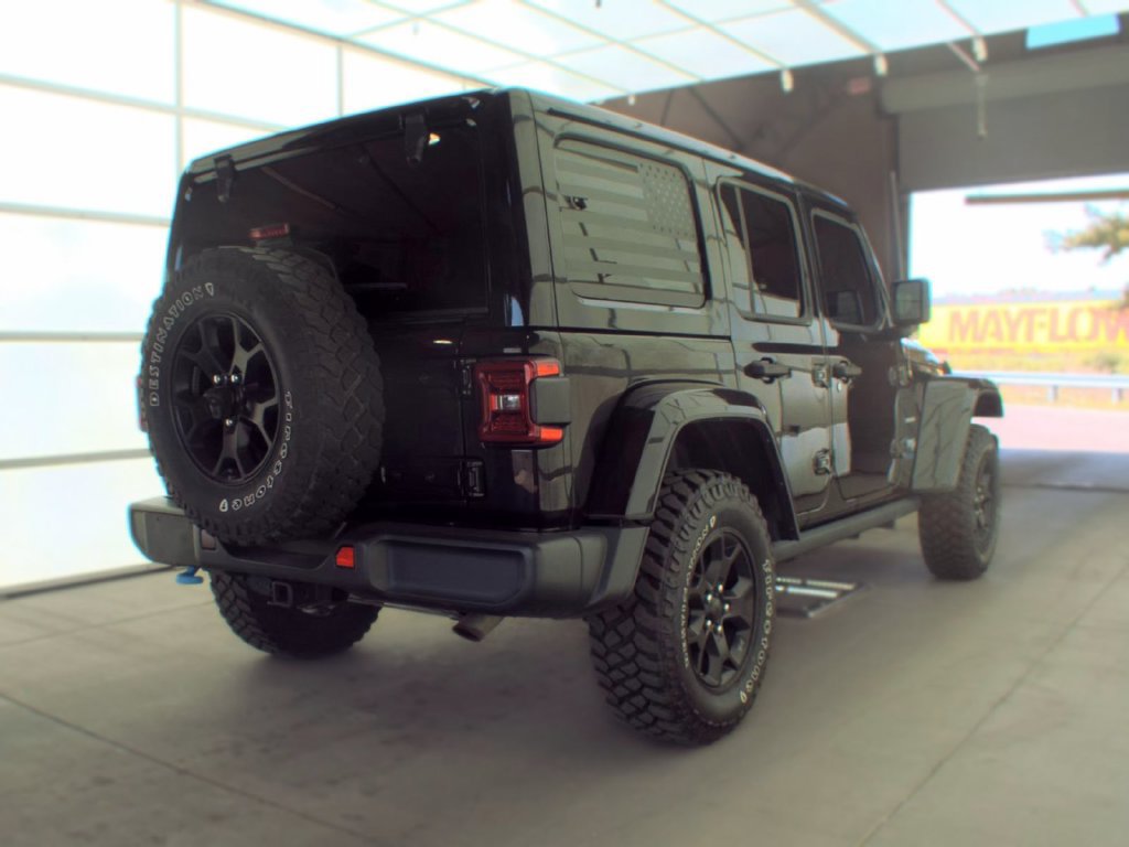 Certified 2022 Jeep Wrangler Unlimited Sahara w/ Cold Weather Group AWD/4WD image 2