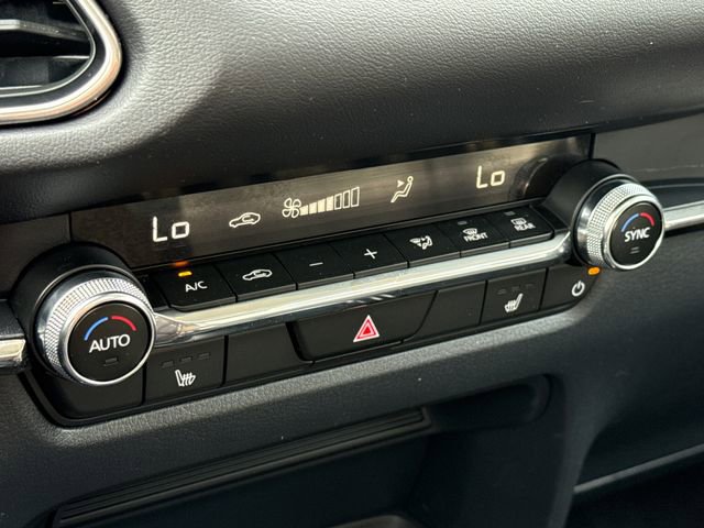 Used 2024 MAZDA CX-30 AWD 2.5 S w/ Premium Package image 27