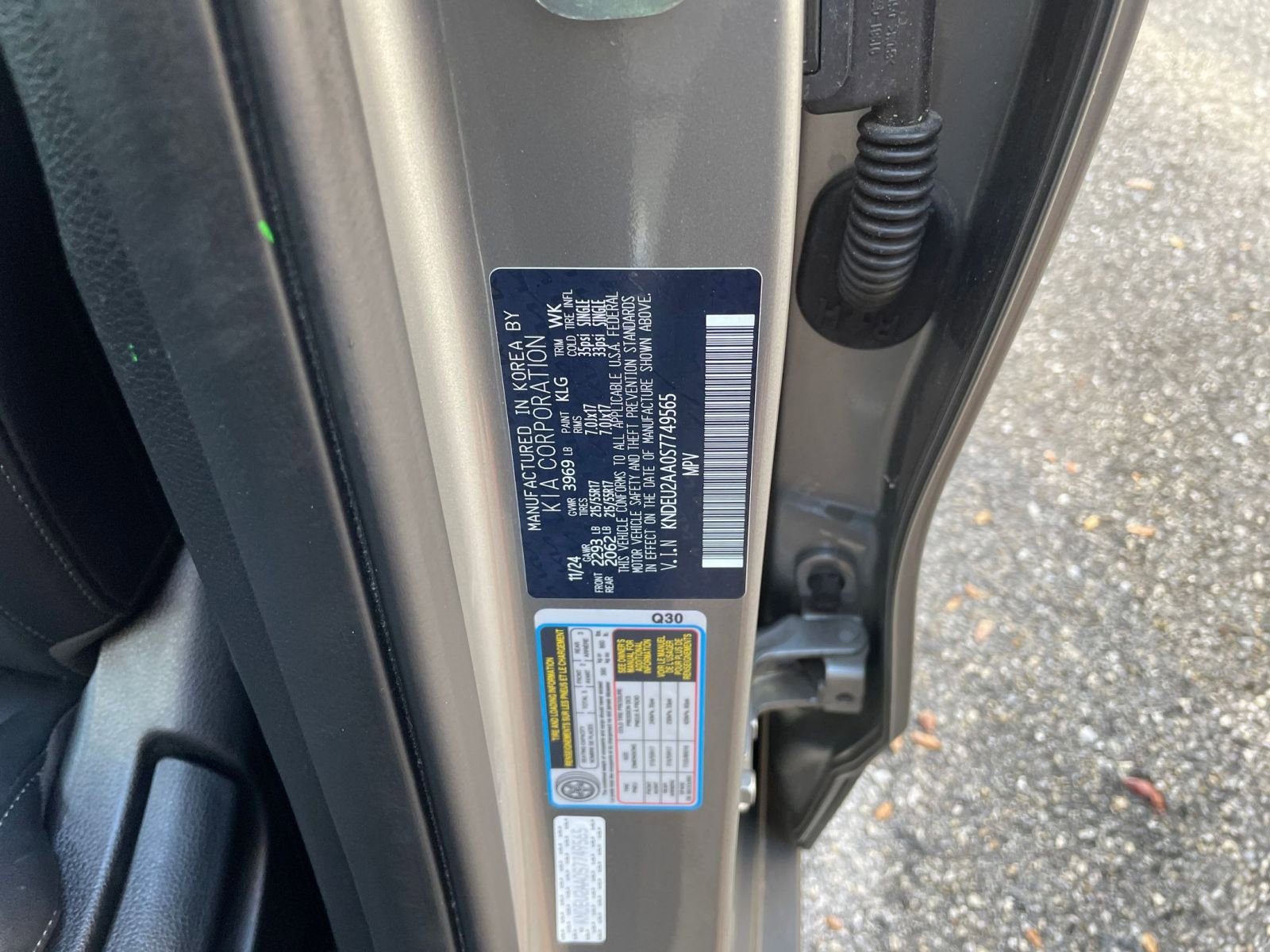 Used 2025 Kia Seltos S FWD image 24