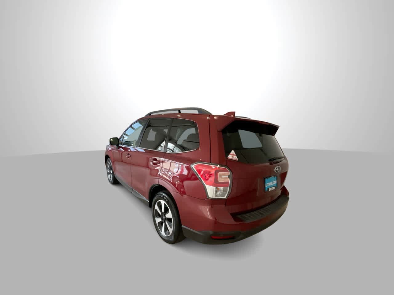 Used 2017 Subaru Forester 2.5i Limited AWD/4WD image 6