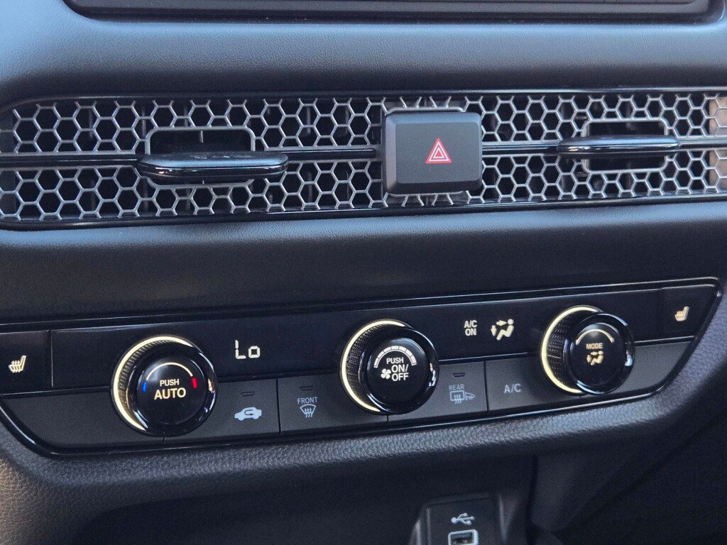Certified 2025 Honda HR-V Sport image 14
