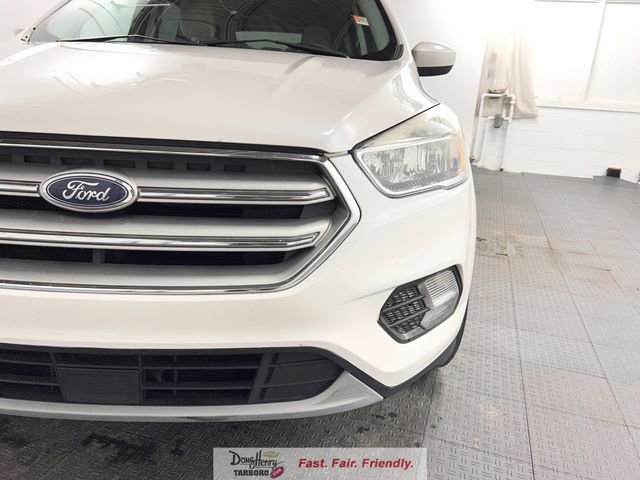 Used 2019 Ford Escape SE FWD image 12