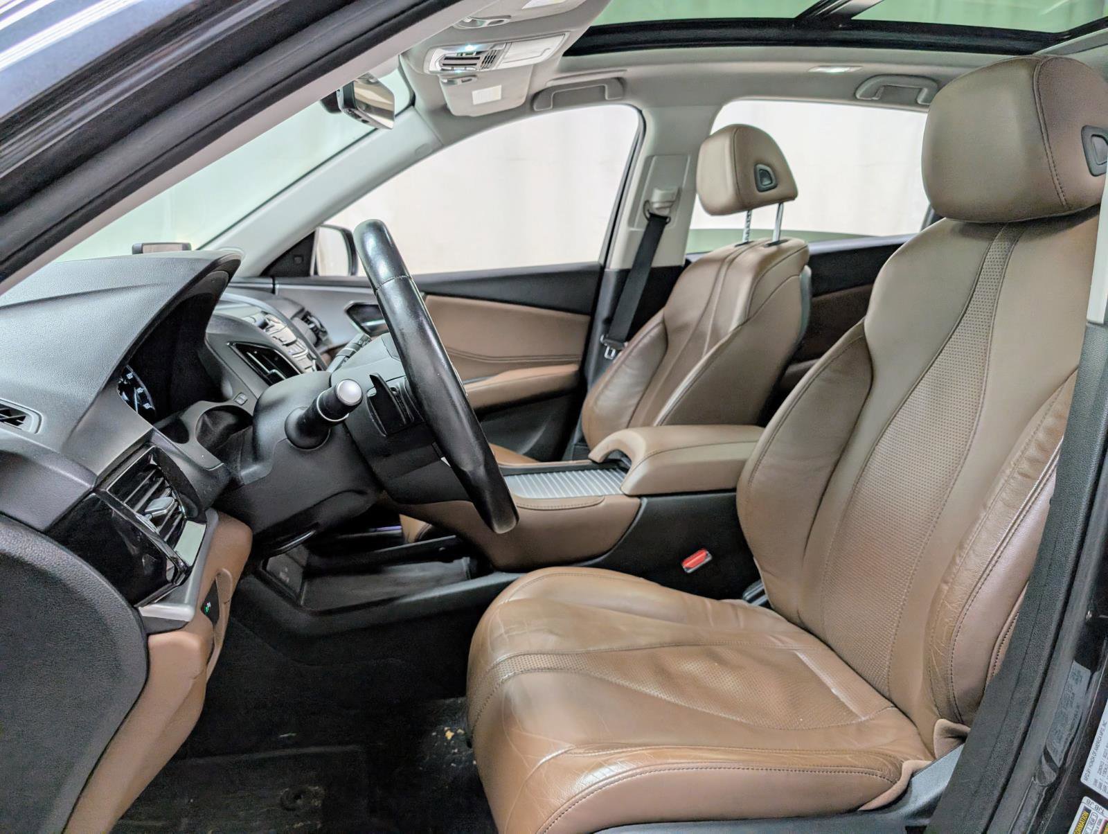 Used 2020 Acura RDX AWD w/ Technology Package image 16