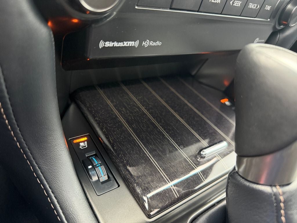Used 2023 Lexus GX 460 Premium w/ Premium Package AWD/4WD image 32