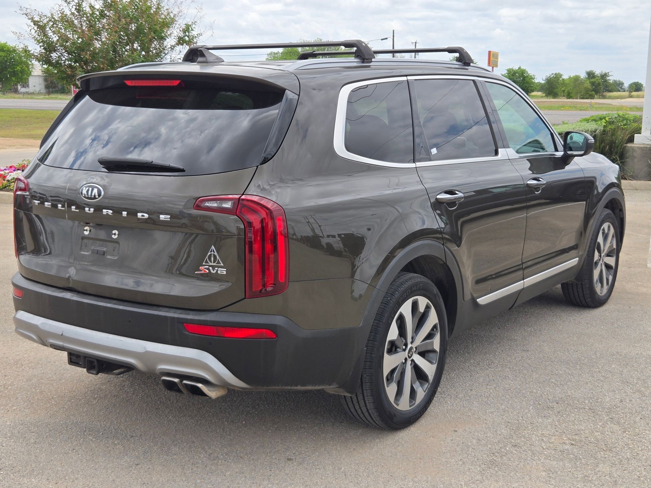 Used 2020 Kia Telluride S image 3