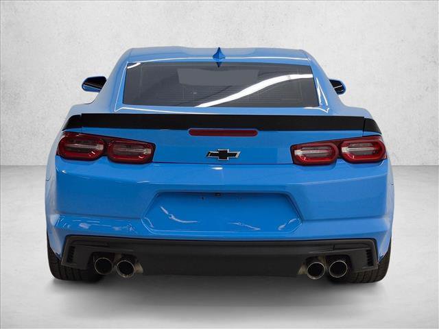Used 2022 Chevrolet Camaro LT RWD image 7