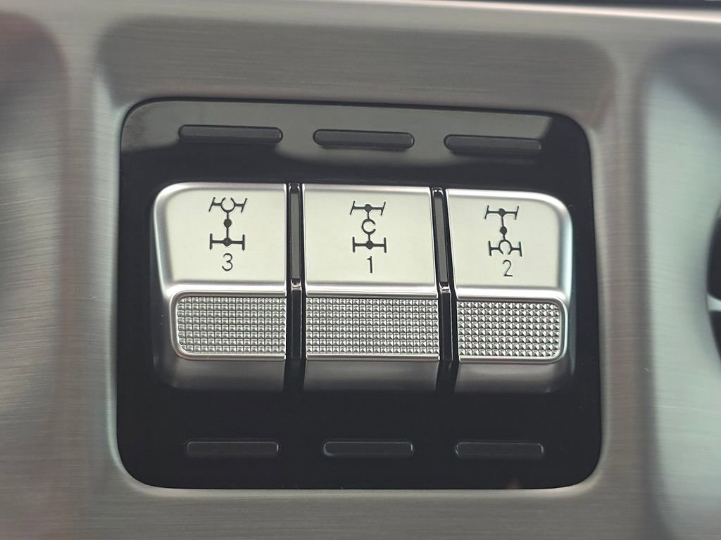 Used 2024 Mercedes-Benz G 63 AMG 4MATIC image 33