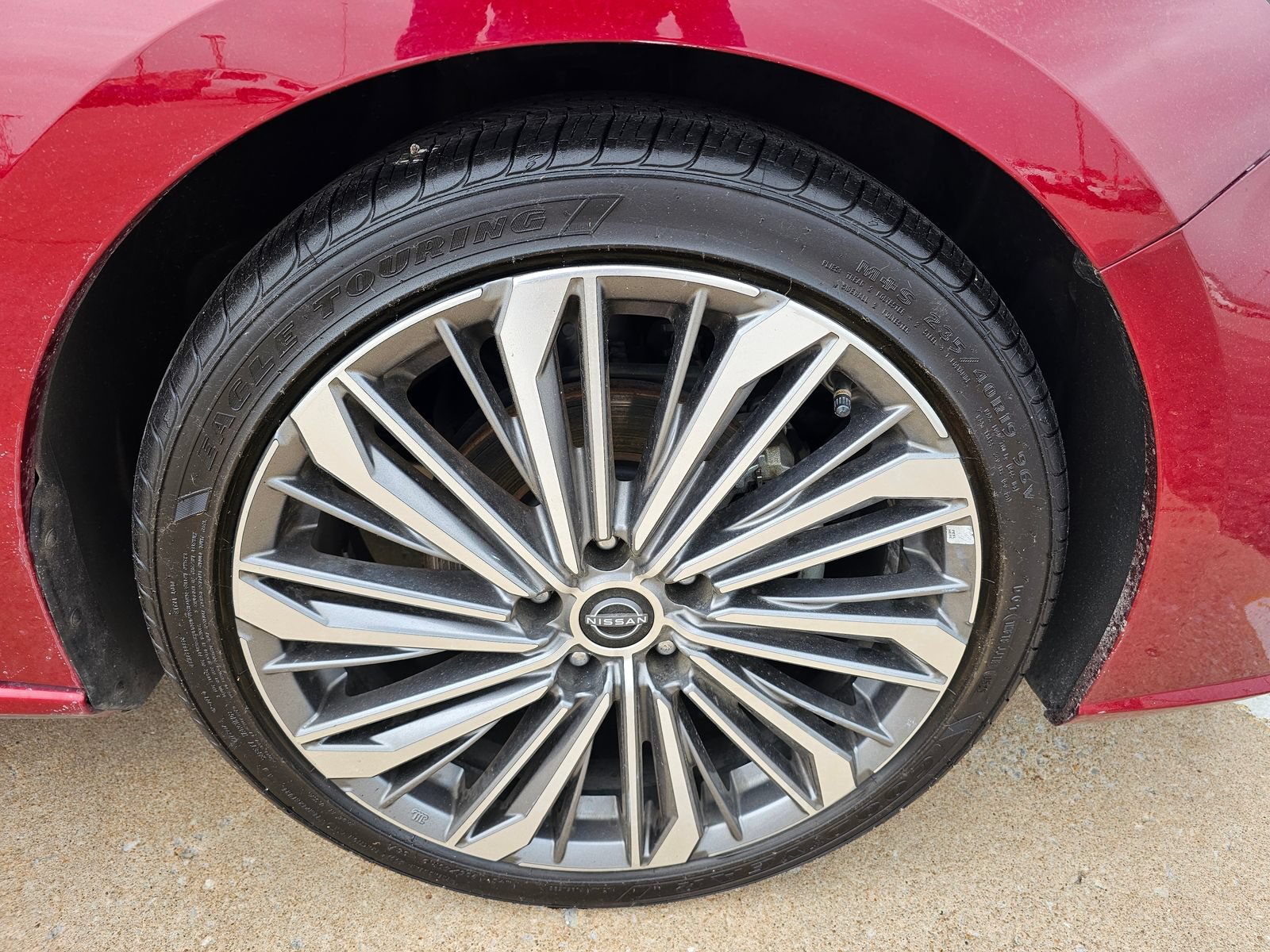 Used 2023 Nissan Altima 2.5 SL FWD image 7