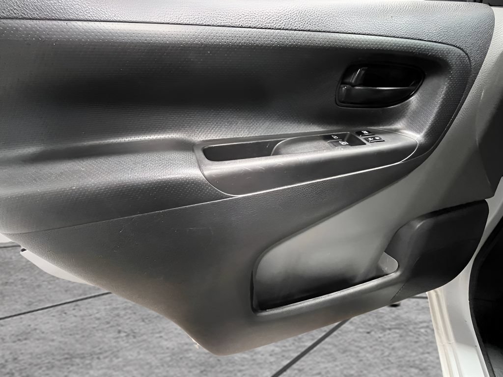 Used 2020 Nissan NV200 SV FWD image 12