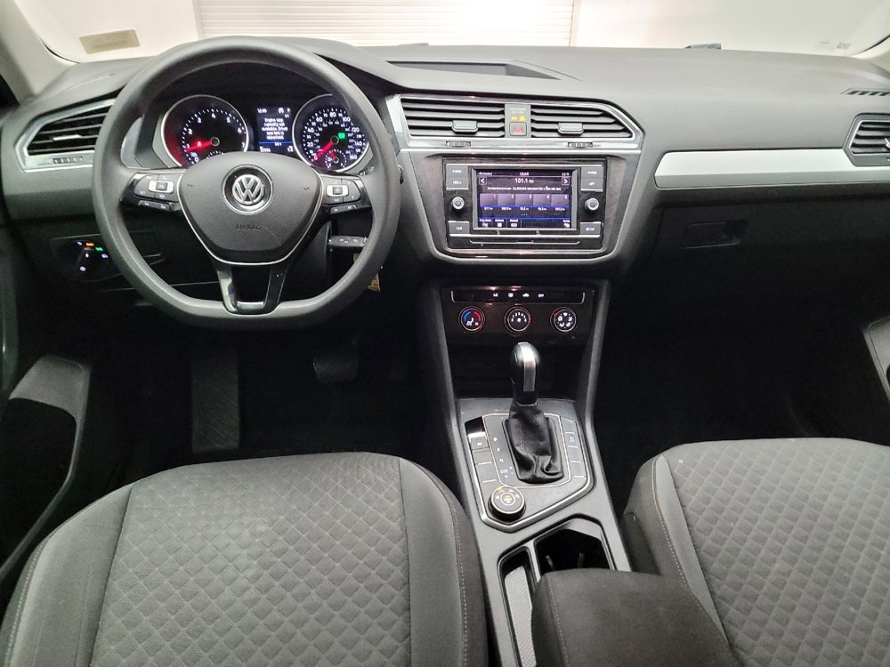 Used 2019 Volkswagen Tiguan S image 22