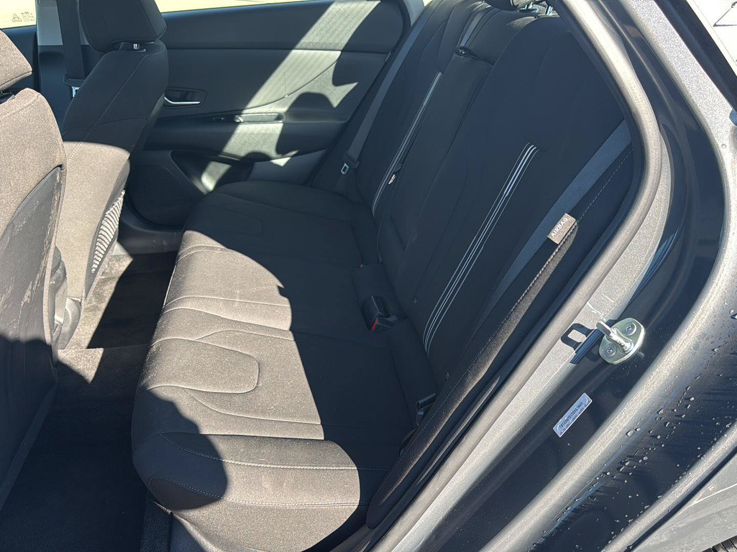 Used 2025 Hyundai Elantra SEL FWD image 10