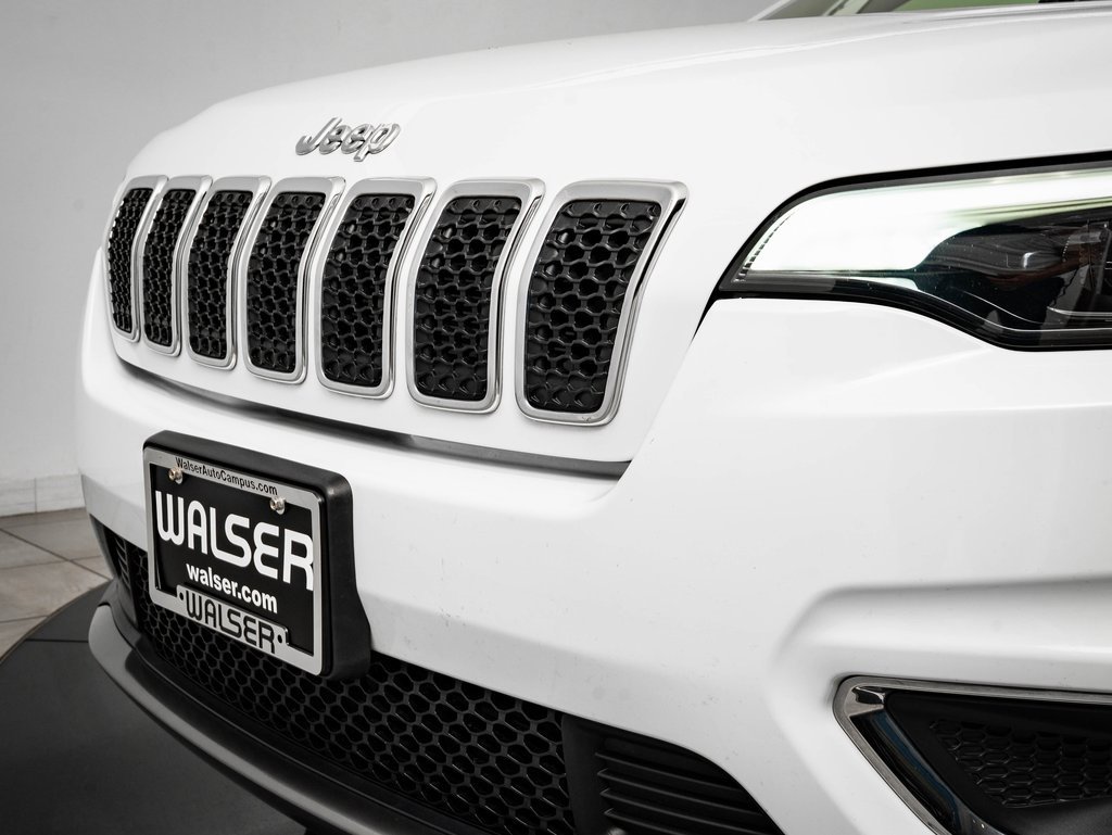 Used 2019 Jeep Cherokee Limited image 3