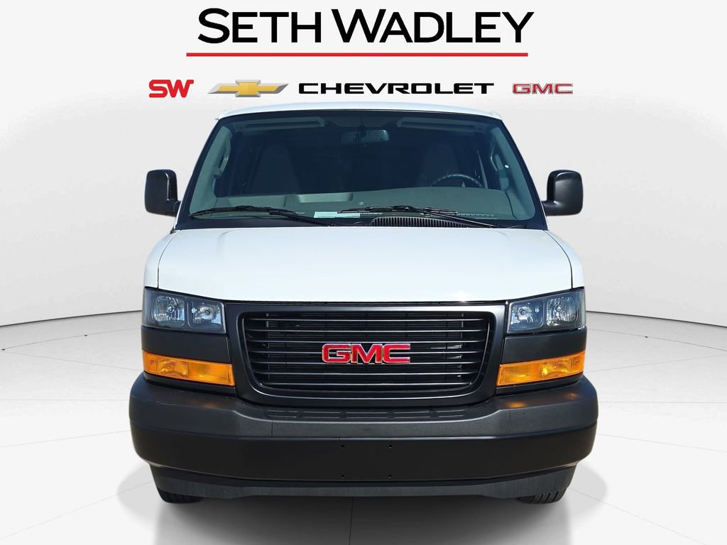 New 2026 GMC Savana 3500 Extended w/ Driver Convenience Package RWD image 2