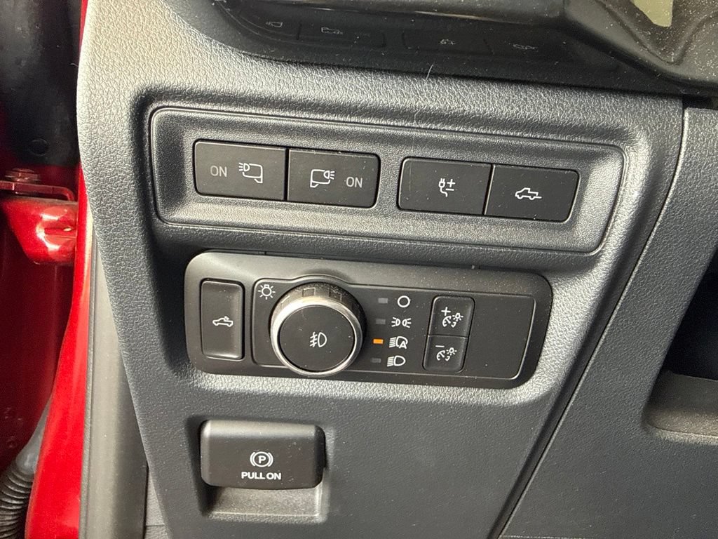Used 2022 Ford F150 XLT w/ Equipment Group 302A High AWD/4WD image 16