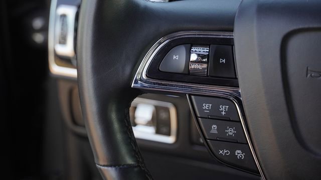 Used 2023 Lincoln Navigator Black Label image 32
