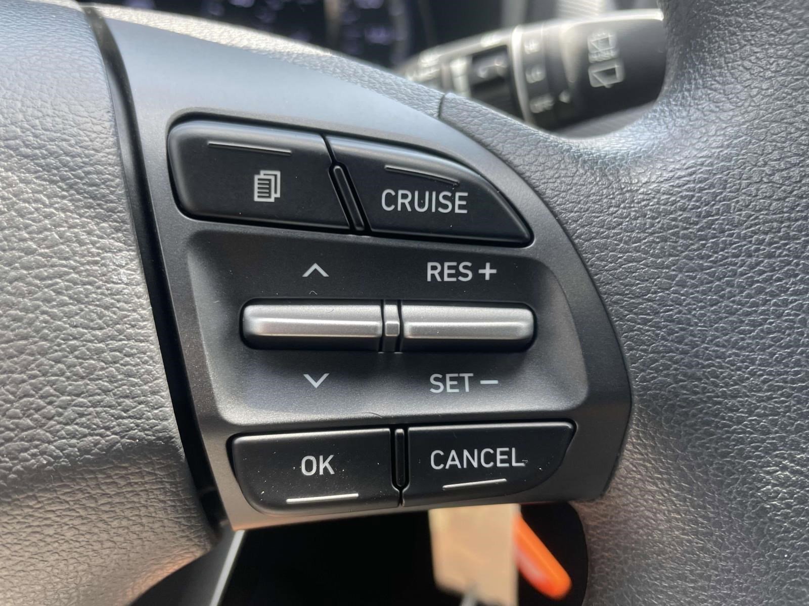 Used 2020 Hyundai Kona SE FWD image 19