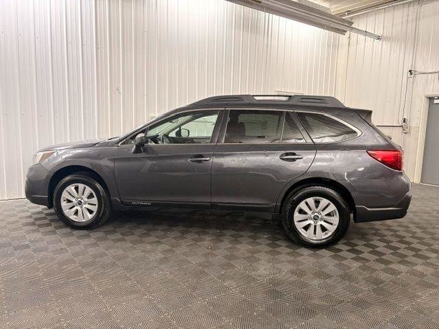 Used 2019 Subaru Outback 2.5i Premium AWD/4WD image 2
