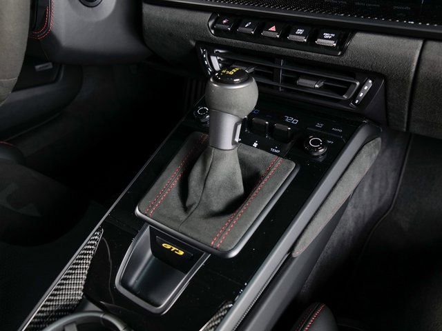 Certified 2022 Porsche 911 GT3 RWD image 14