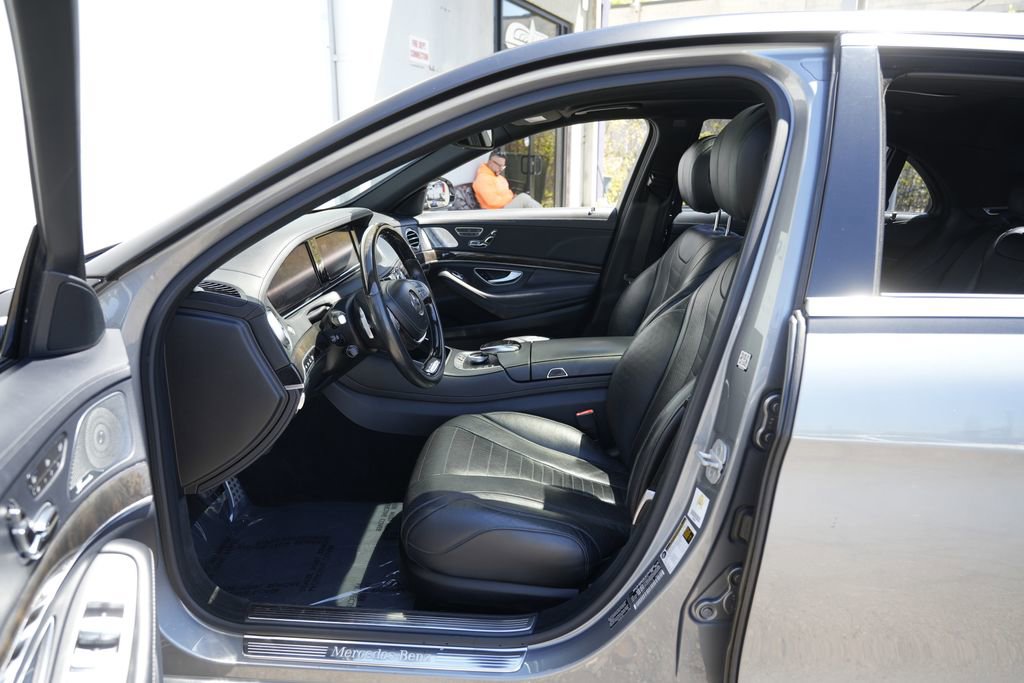 Used 2015 Mercedes-Benz S 550 Sedan image 22