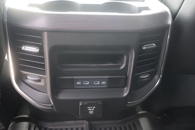 New 2026 RAM 3500 Laramie AWD/4WD image 14