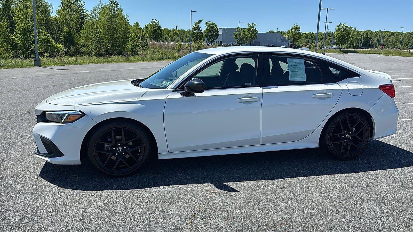 Used 2024 Honda Civic Sport image 13