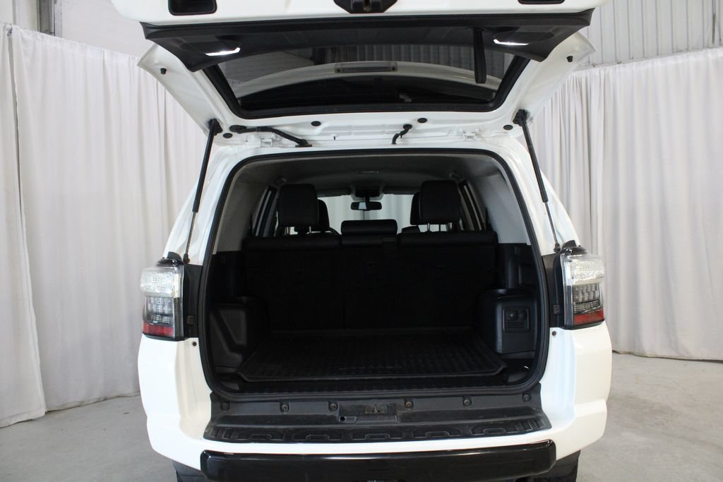 Used 2015 Toyota 4Runner TRD Pro AWD/4WD image 29