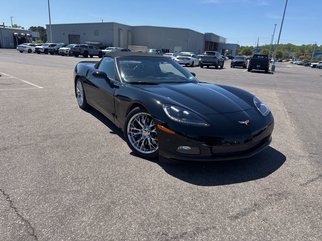 Used 2007 Chevrolet Corvette Convertible w/ Preferred Equipment Group image 1