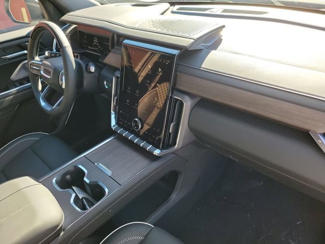 Used 2025 GMC Acadia Denali w/ Super Cruise Package image 27