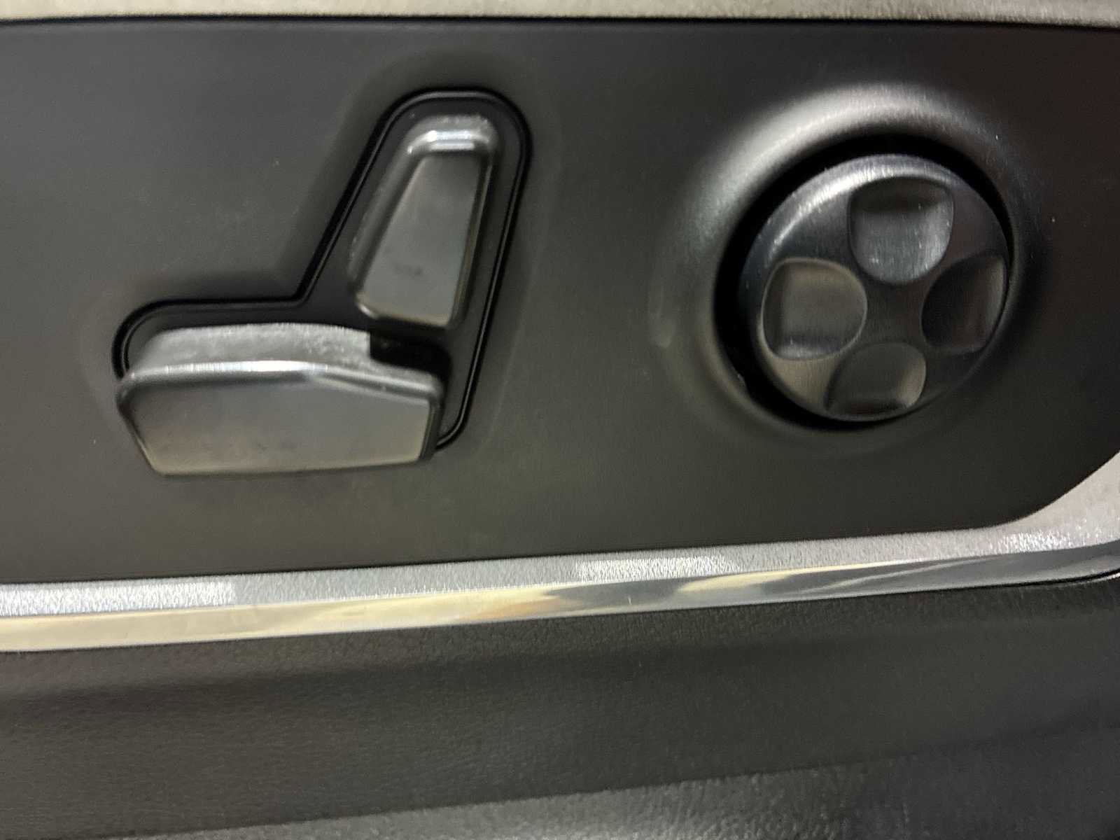 Used 2021 RAM 1500 Laramie image 14