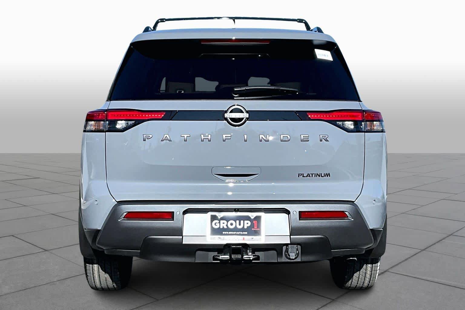 New 2026 Nissan Pathfinder Platinum w/ Cargo Package FWD image 4