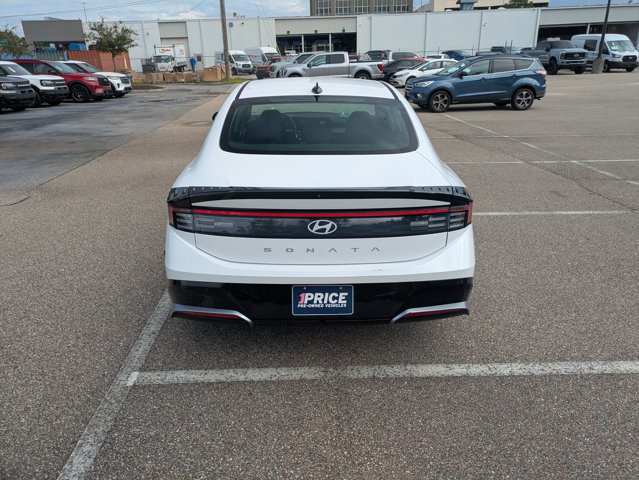 Used 2024 Hyundai Sonata SEL FWD image 6