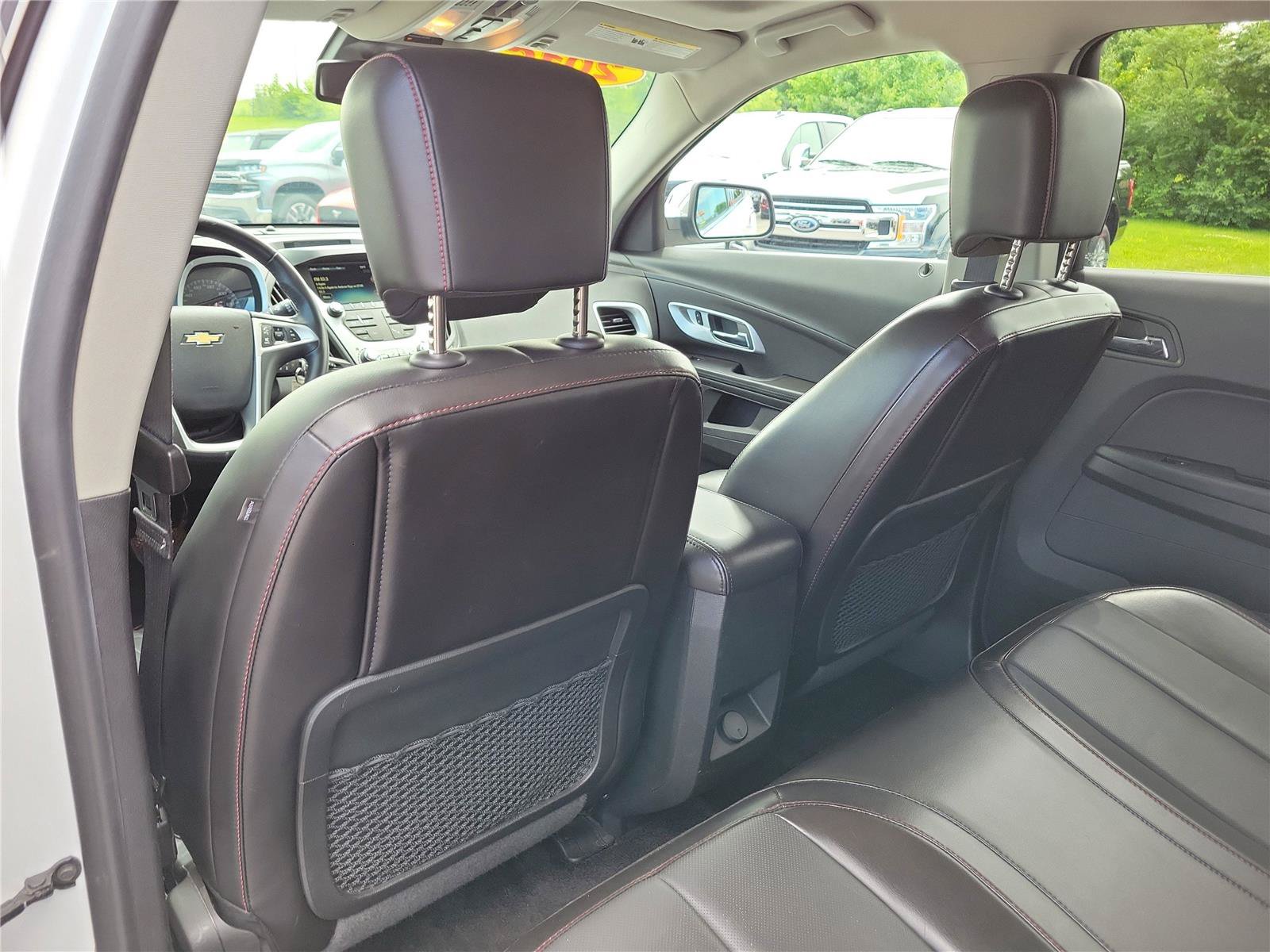 Used 2016 Chevrolet Equinox LTZ w/ Enhanced Convenience Package FWD image 13
