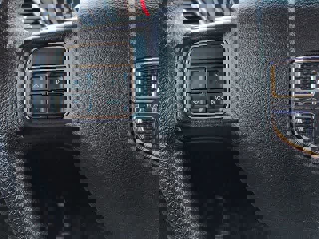 Used 2019 Dodge Journey SE w/ Blacktop Package image 24