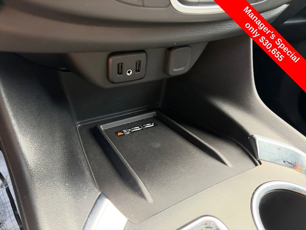 Used 2024 Chevrolet Traverse LT FWD image 27