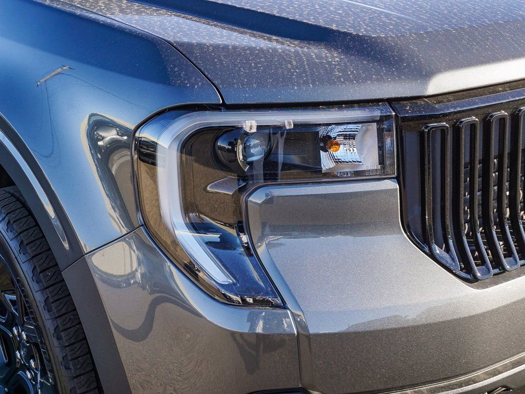 New 2026 Ford Maverick Lobo image 10