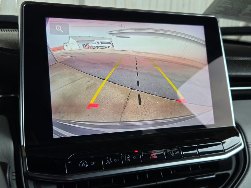 Used 2024 Jeep Compass Limited image 4