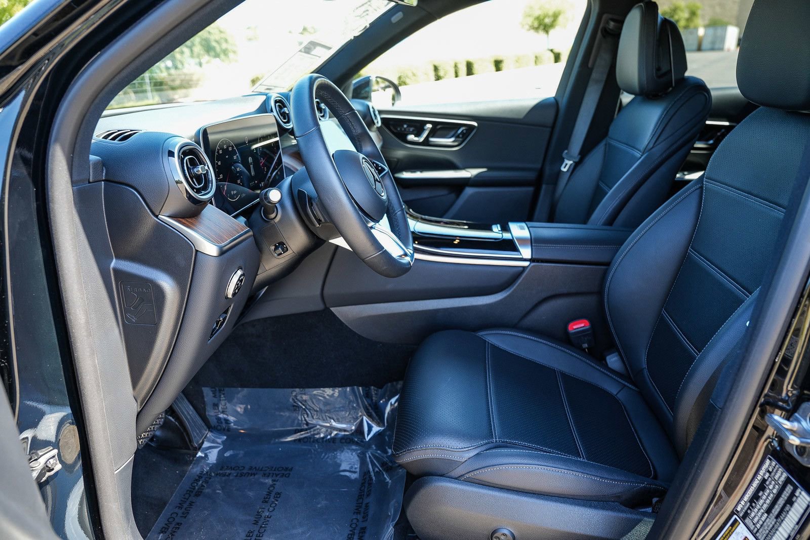 Certified 2026 Mercedes-Benz GLC 300 4MATIC image 17