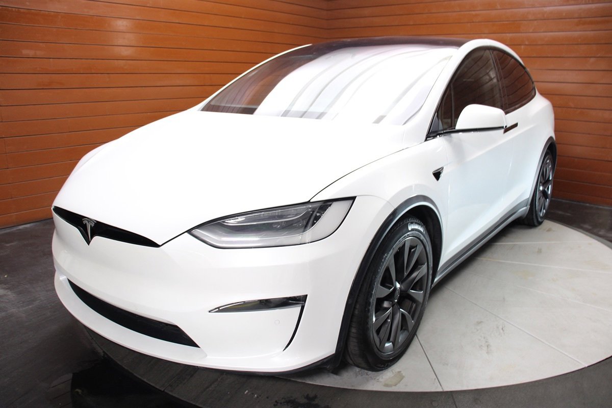Used 2023 Tesla Model X AWD/4WD image 5