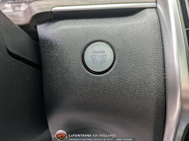 Certified 2022 Kia Sorento S w/ Panoramic Sunroof Package AWD/4WD image 22