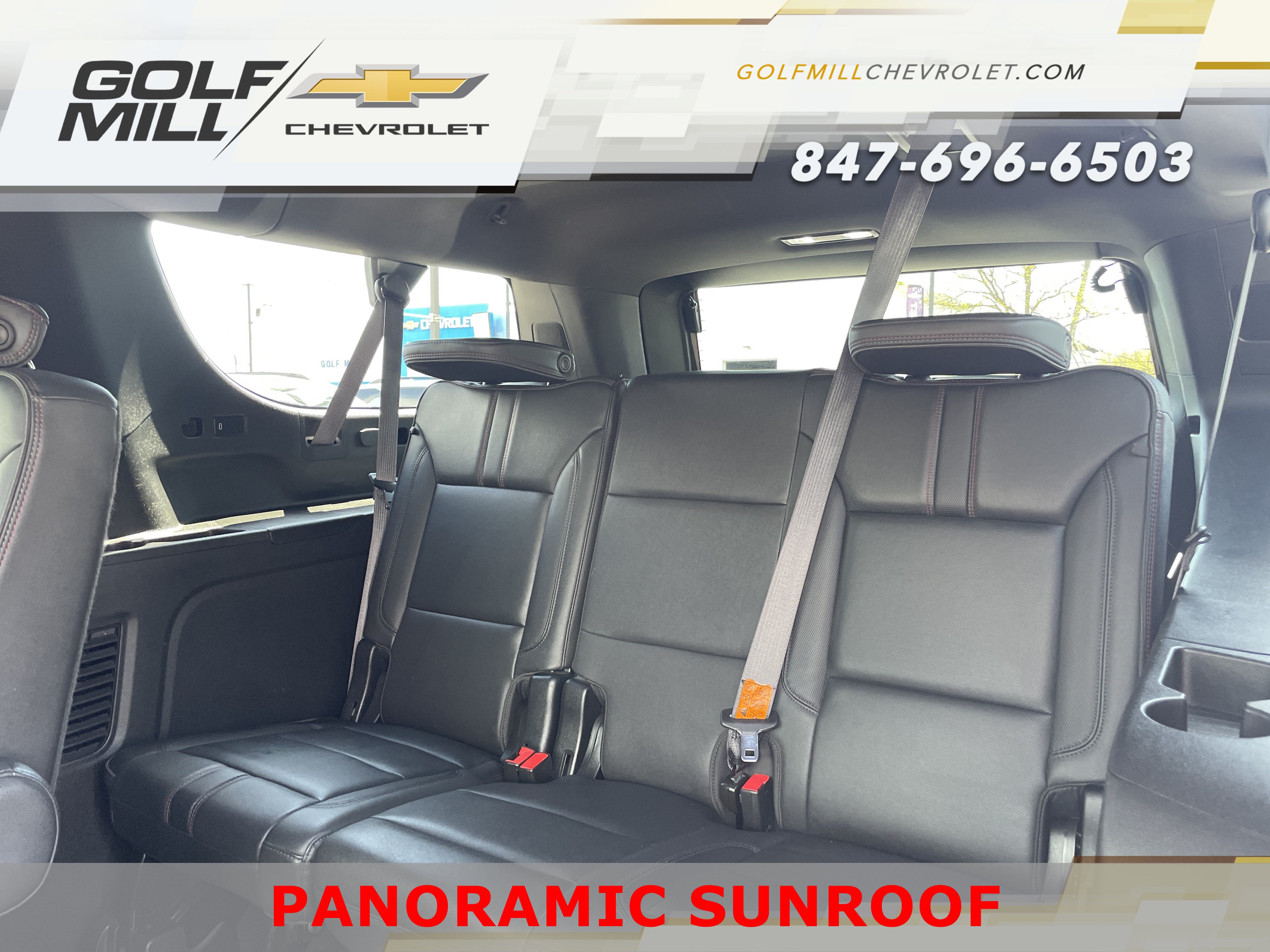 Used 2024 Chevrolet Suburban RST w/ Luxury Package AWD/4WD image 32