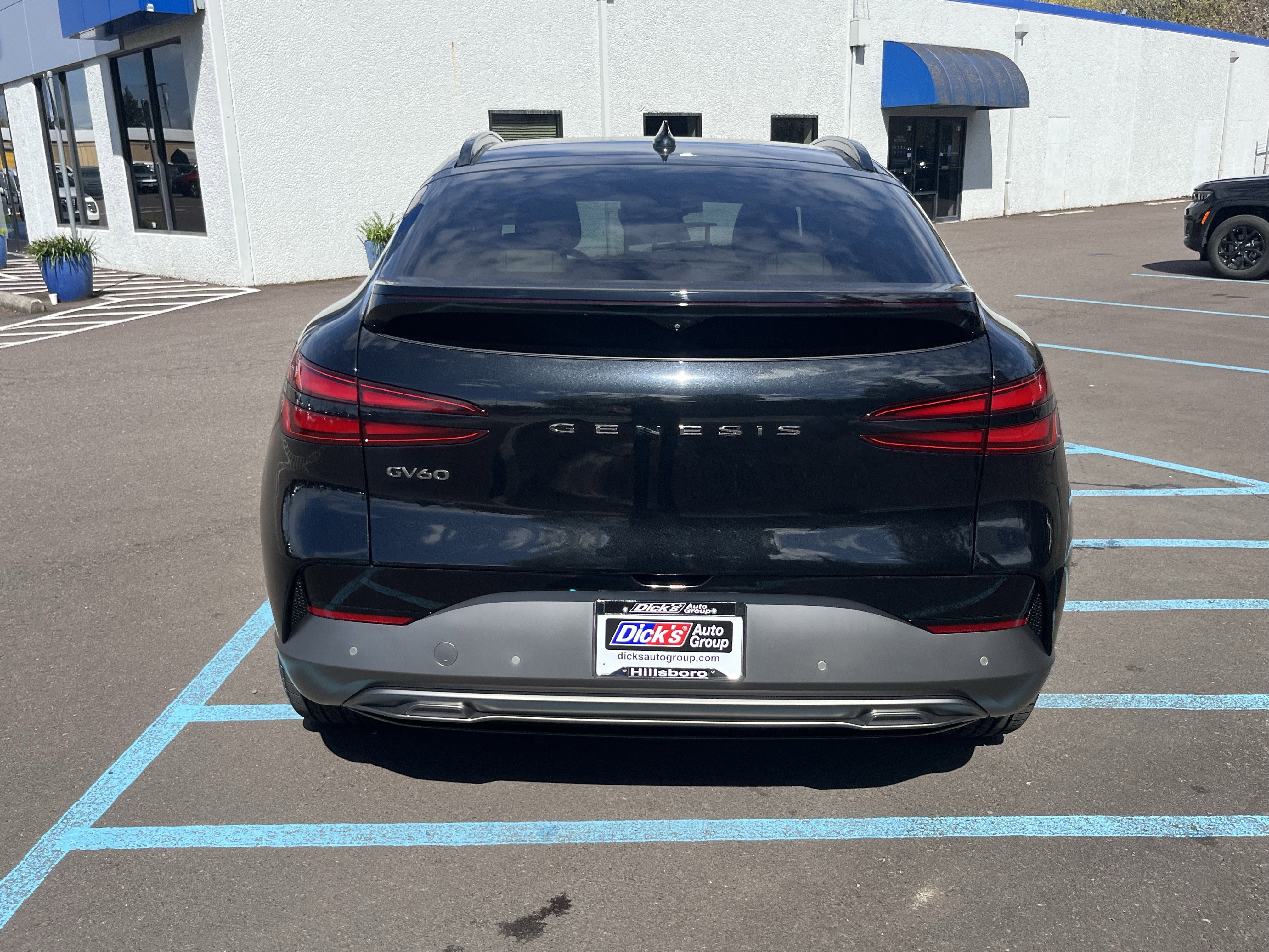 Used 2023 Genesis GV60 Advanced w/ Cargo Package image 4