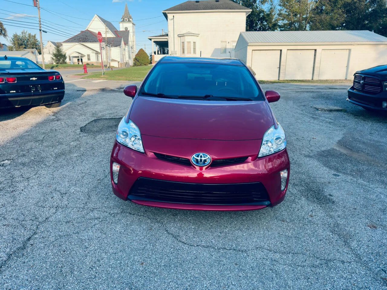 Used 2015 Toyota Prius Three FWD image 2