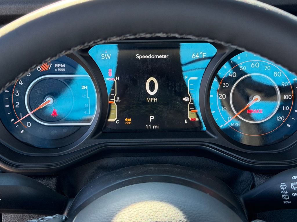 New 2026 Jeep Wrangler Unlimited Rubicon w/ Xtreme 35 Tire Package image 13