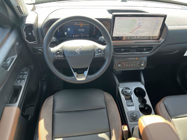 New 2026 Ford Bronco Sport Outer Banks w/ Outer Banks Tech Package+ AWD/4WD image 11