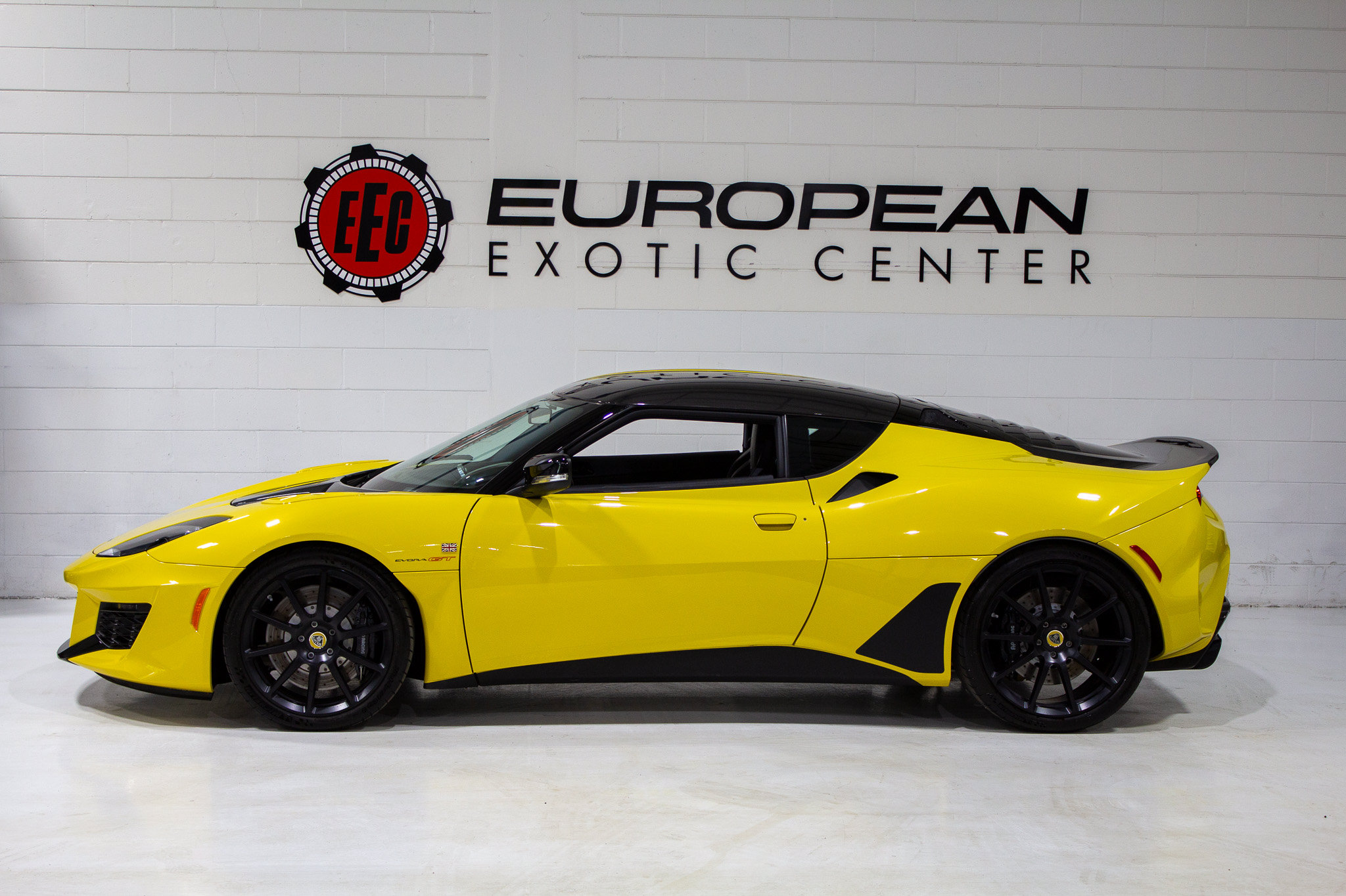 Used 2021 Lotus Evora RWD image 9