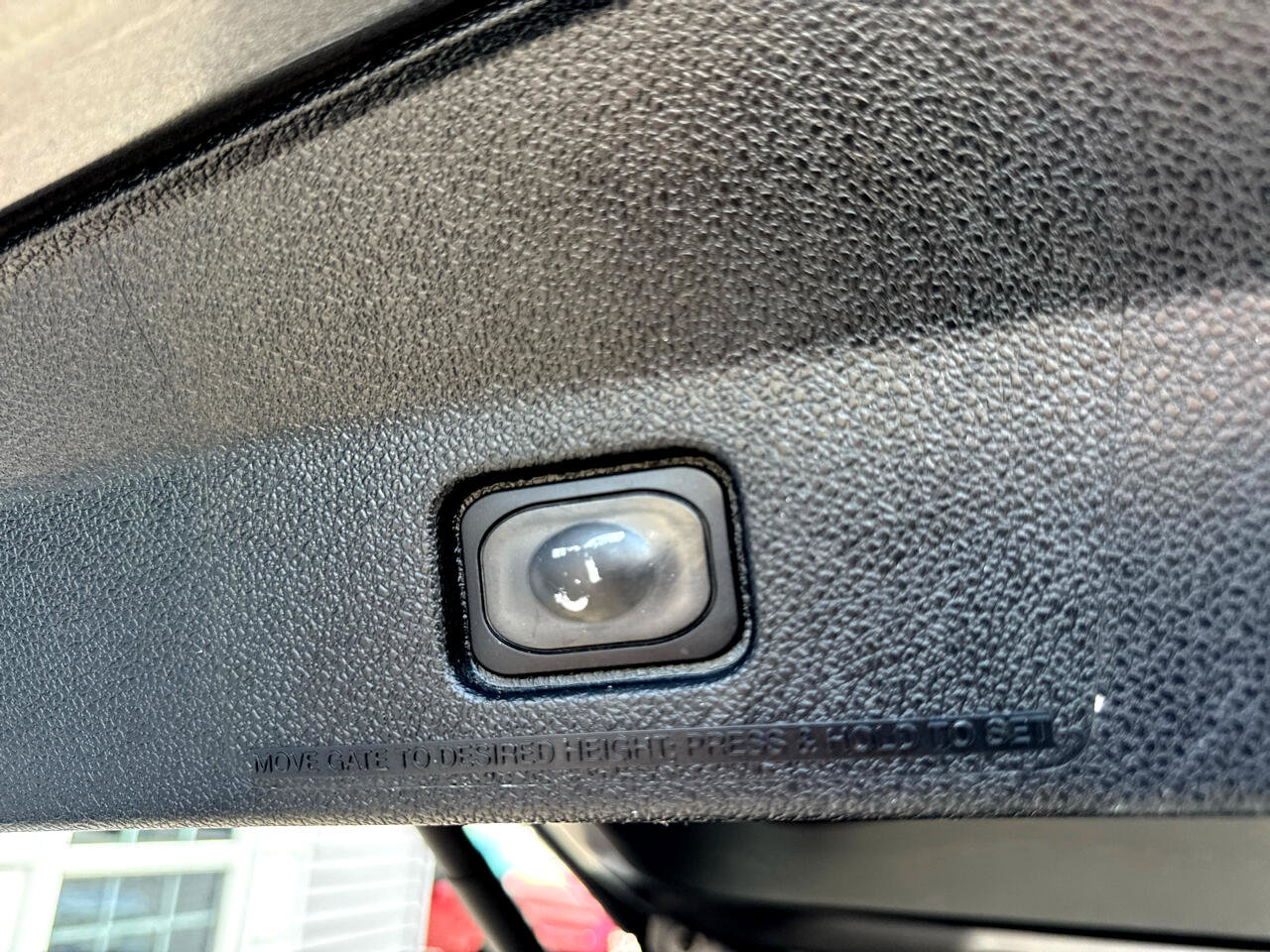 Used 2017 Ford Explorer XLT w/ Equipment Group 202A image 14