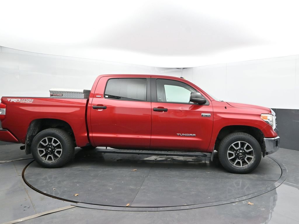 Used 2017 Toyota Tundra SR5 w/ TRD Off Road Package AWD/4WD image 10