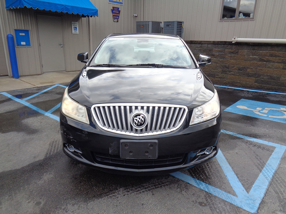 Used 2010 Buick LaCrosse CXL w/ Luxury Package AWD/4WD image 4
