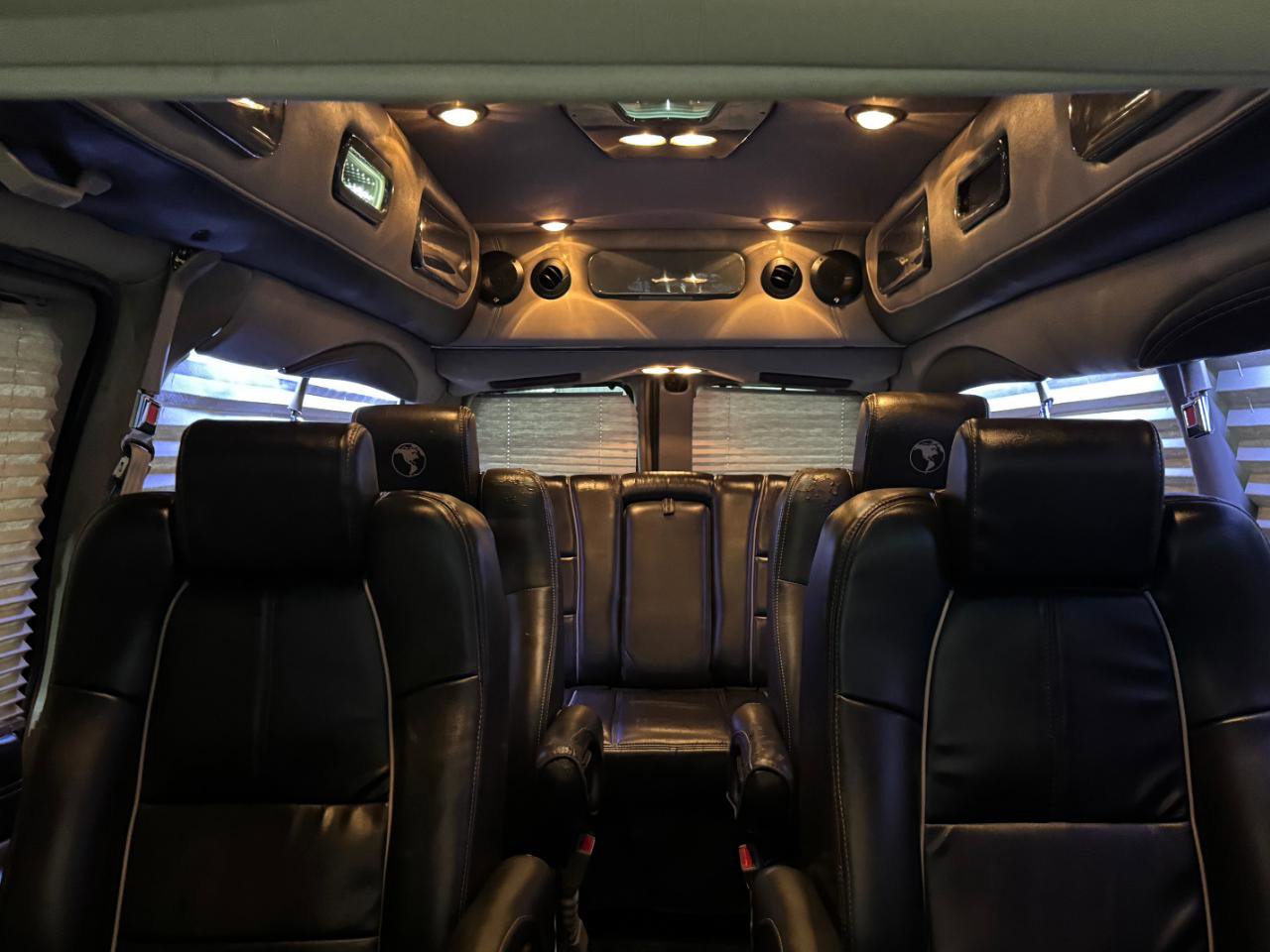 Used 2016 Chevrolet Express 2500 Extended image 13