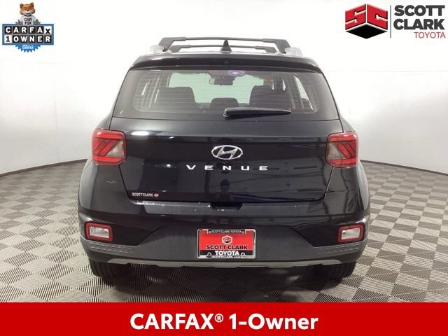 Used 2021 Hyundai Venue SEL w/ Cargo Package FWD image 7